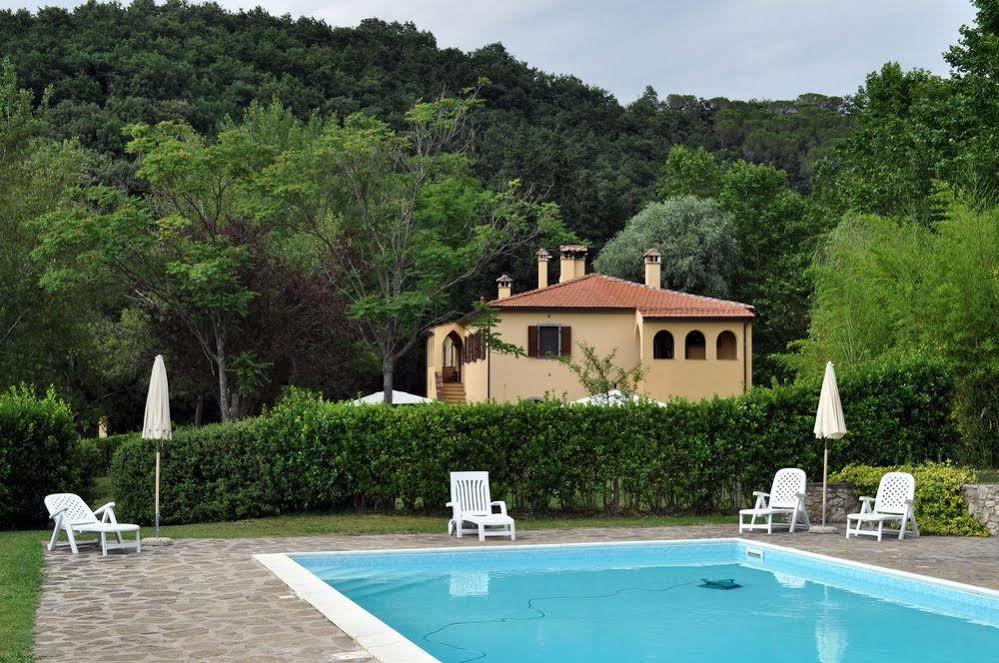 Badia Di Morrona Hotel Soianella Exterior photo